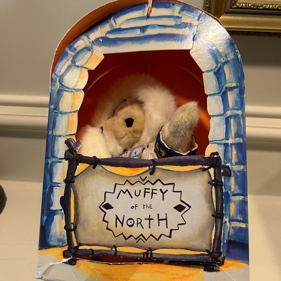 1994 Limited Edition Muffy Vanderbear - Muffy of the North - Picture 5 of 11